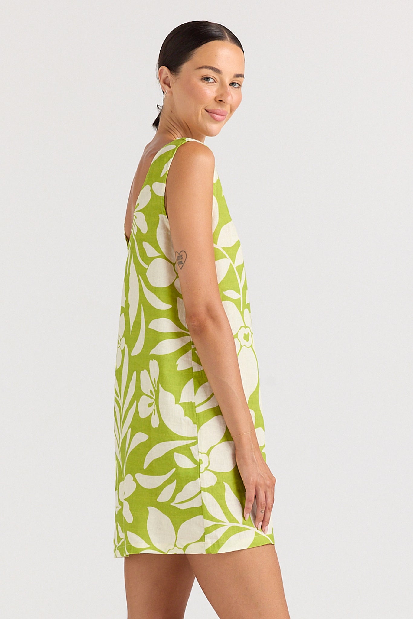 Mare U Shift Dress - Margarita