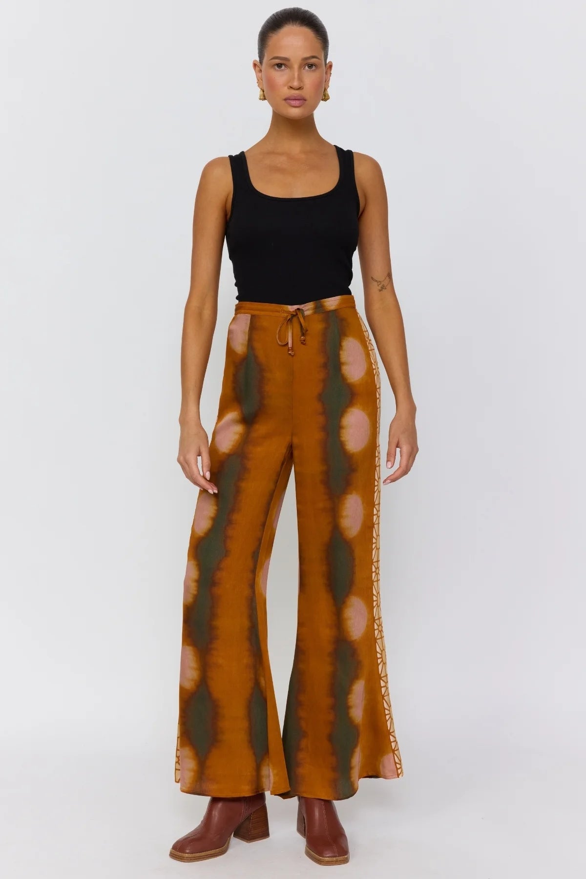 Nadia Flares - Umber