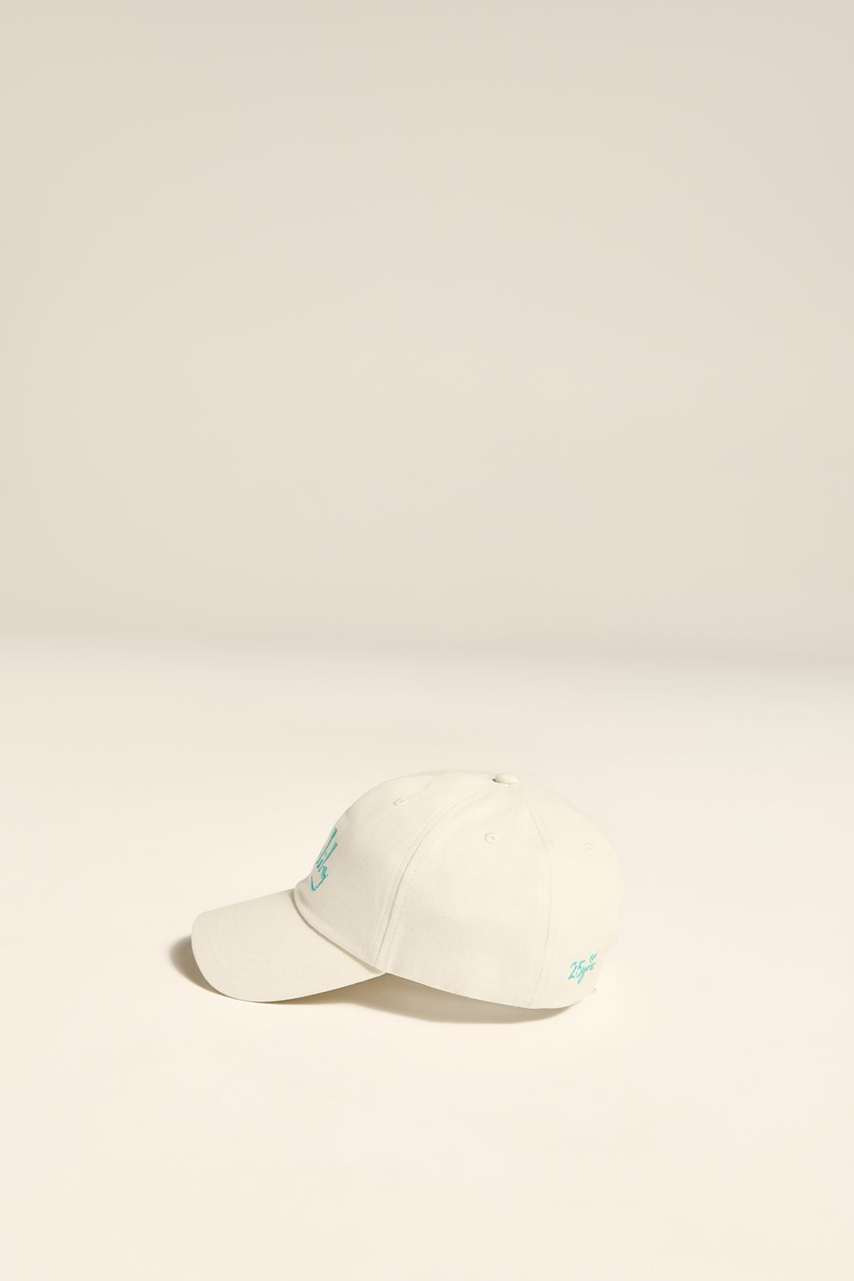 Tigerlily Cap - Antique White