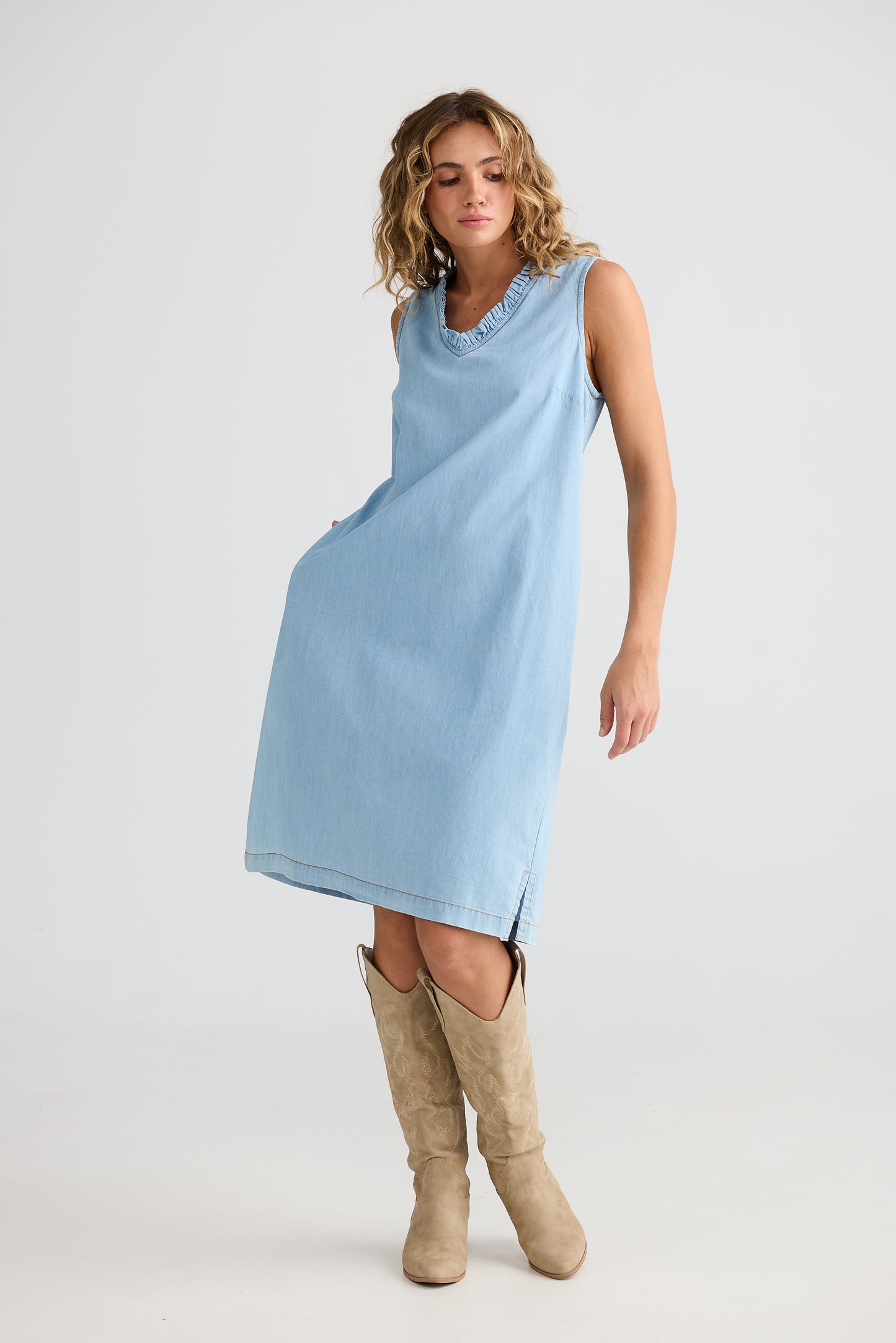 Vera Denim Dress - Light Denim